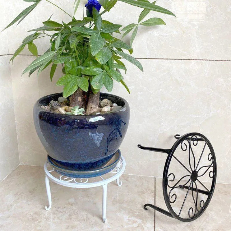 Scrolled Iron Pot Stand, 9 in